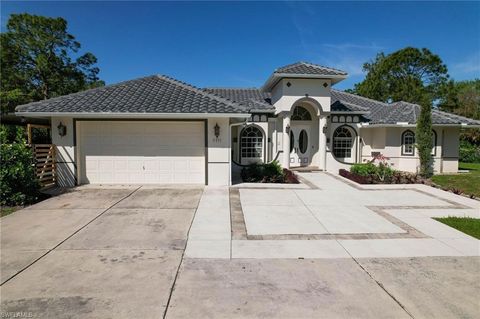 A home in NAPLES