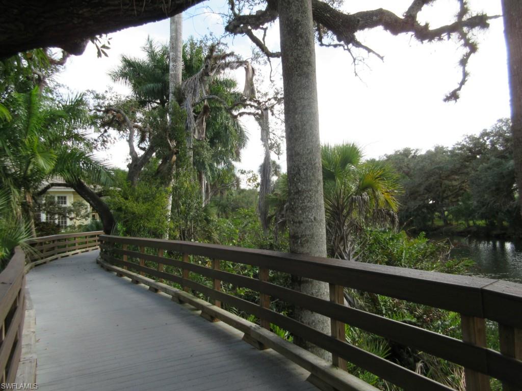 LAKEVIEW - Residential