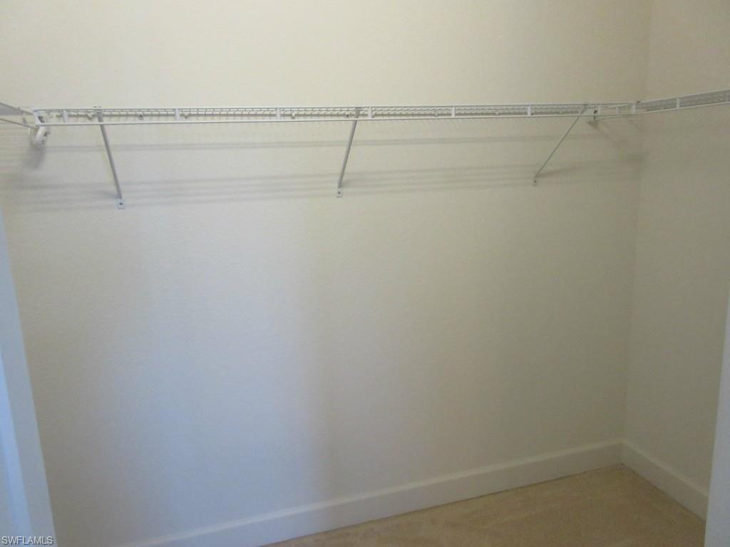 LAKEVIEW - Residential