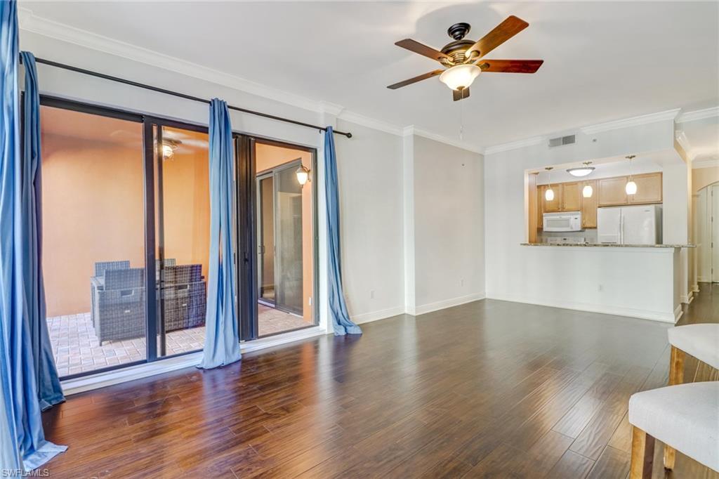 THE RESIDENCES AT COCONUT POINT - Residential