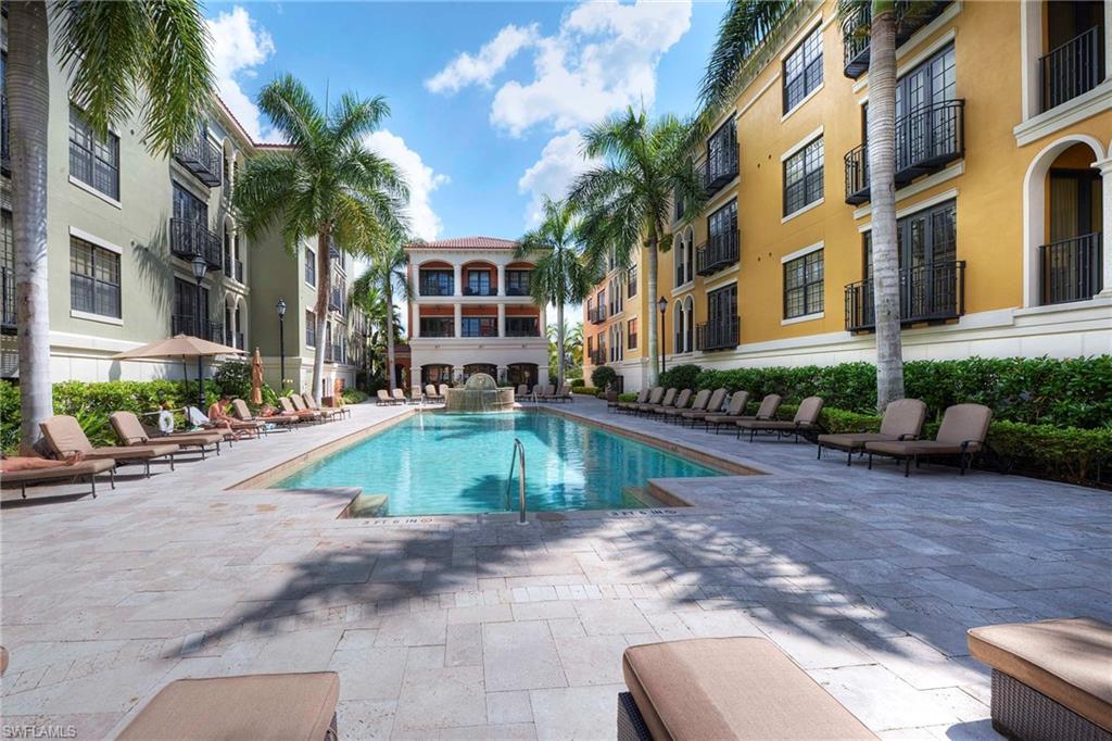 THE RESIDENCES AT COCONUT POINT - Residential