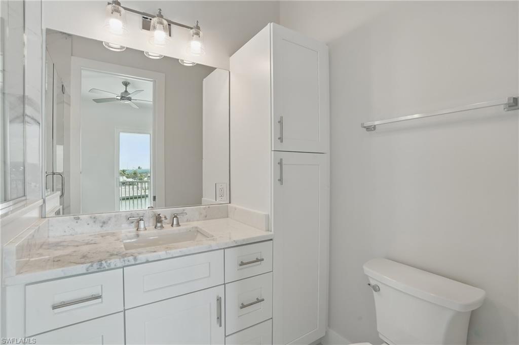 ISLAND SHORES - Residential