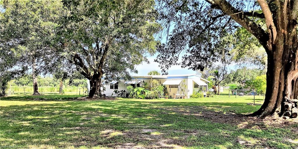 MOORE HAVEN - Residential