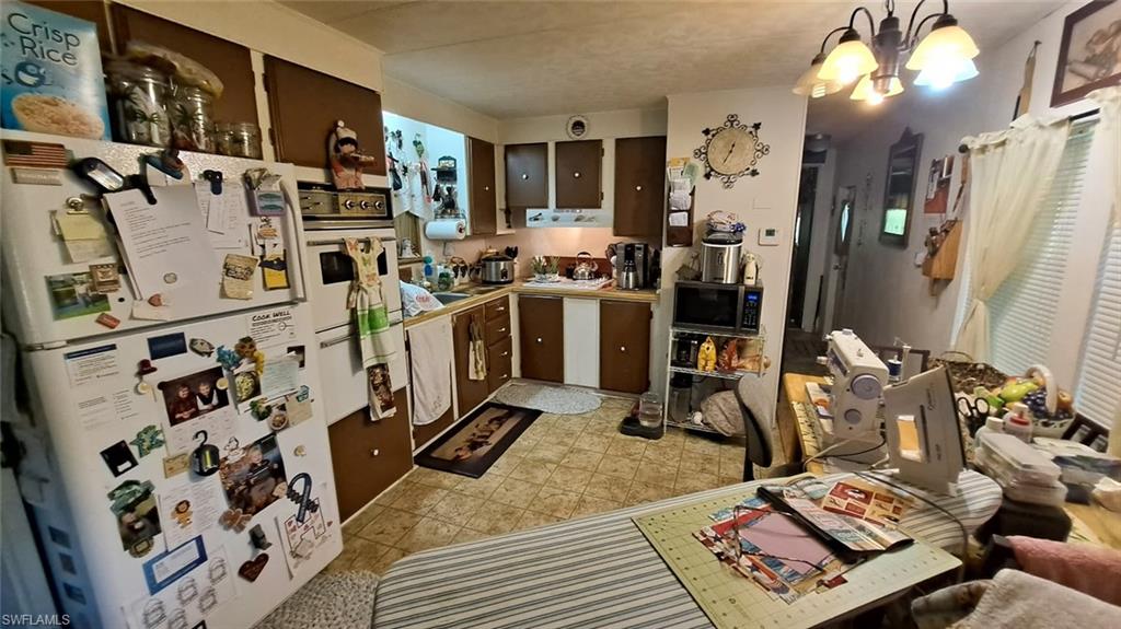 MOORE HAVEN - Residential