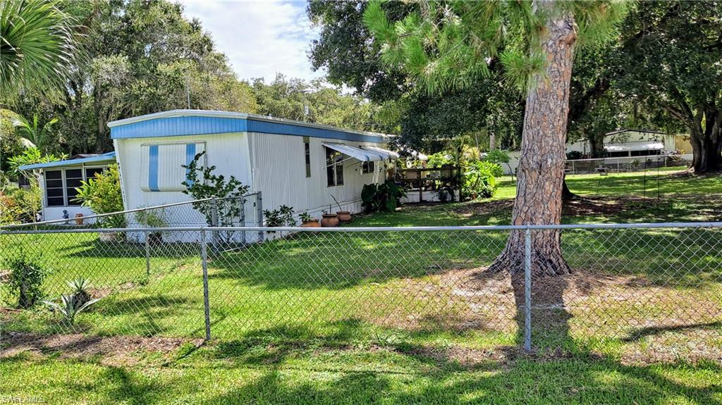 MOORE HAVEN - Residential