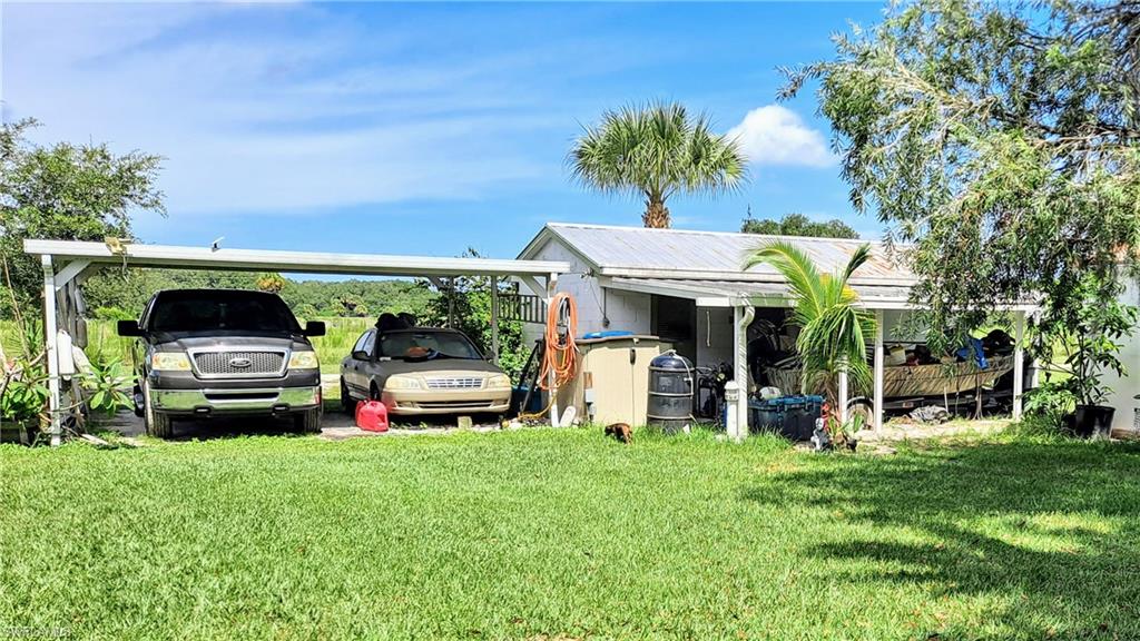 MOORE HAVEN - Residential