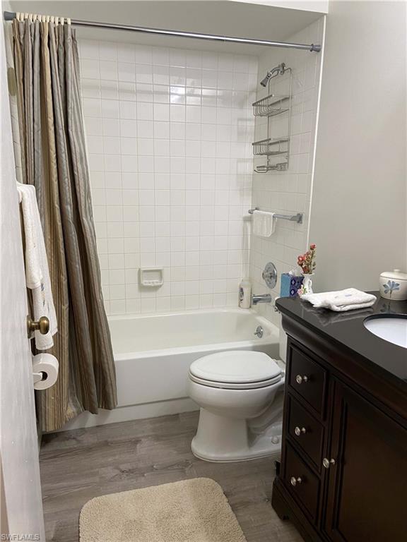 COMPASS POINTE - Residential