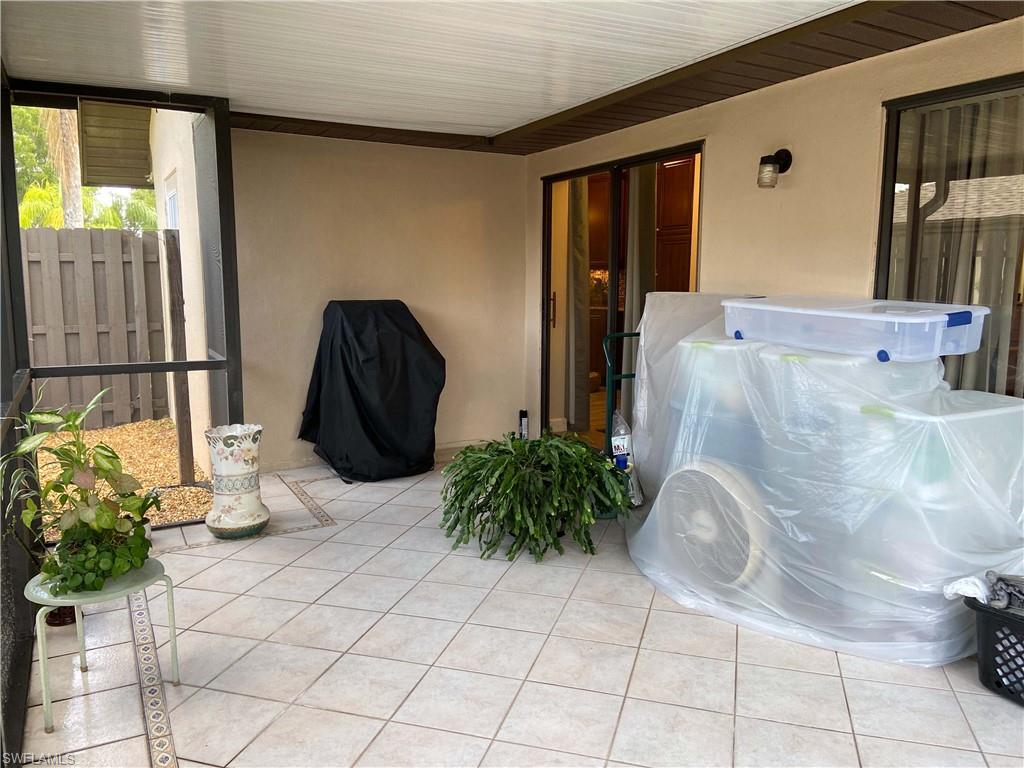 COMPASS POINTE - Residential