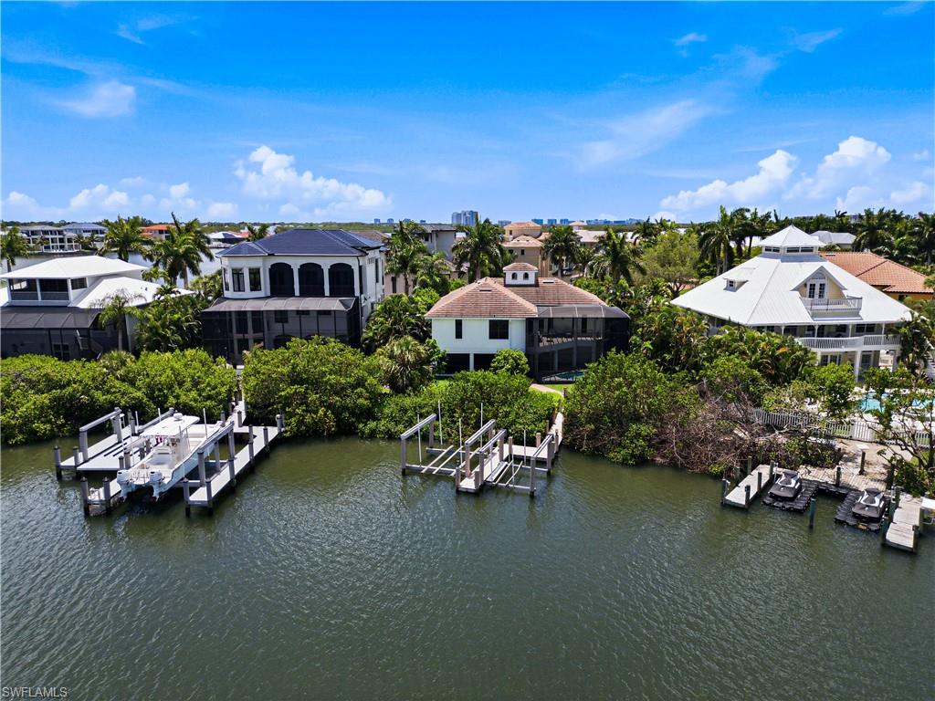 Properties 201 San Mateo DR