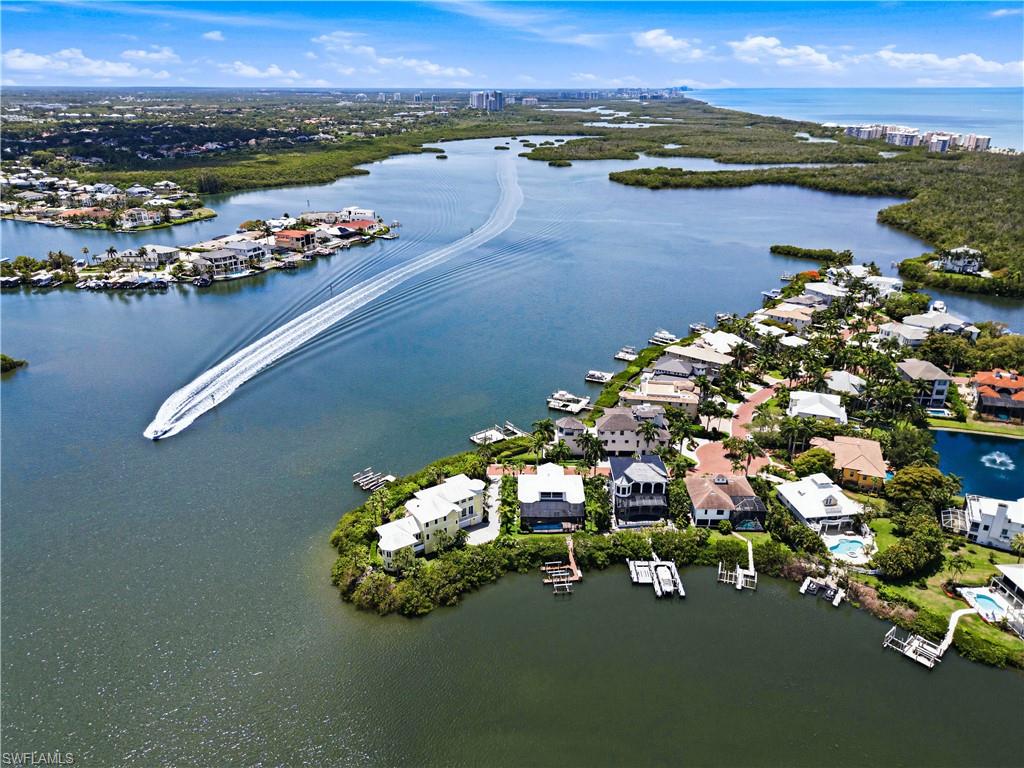 SOUTHPORT ON THE BAY - Residential