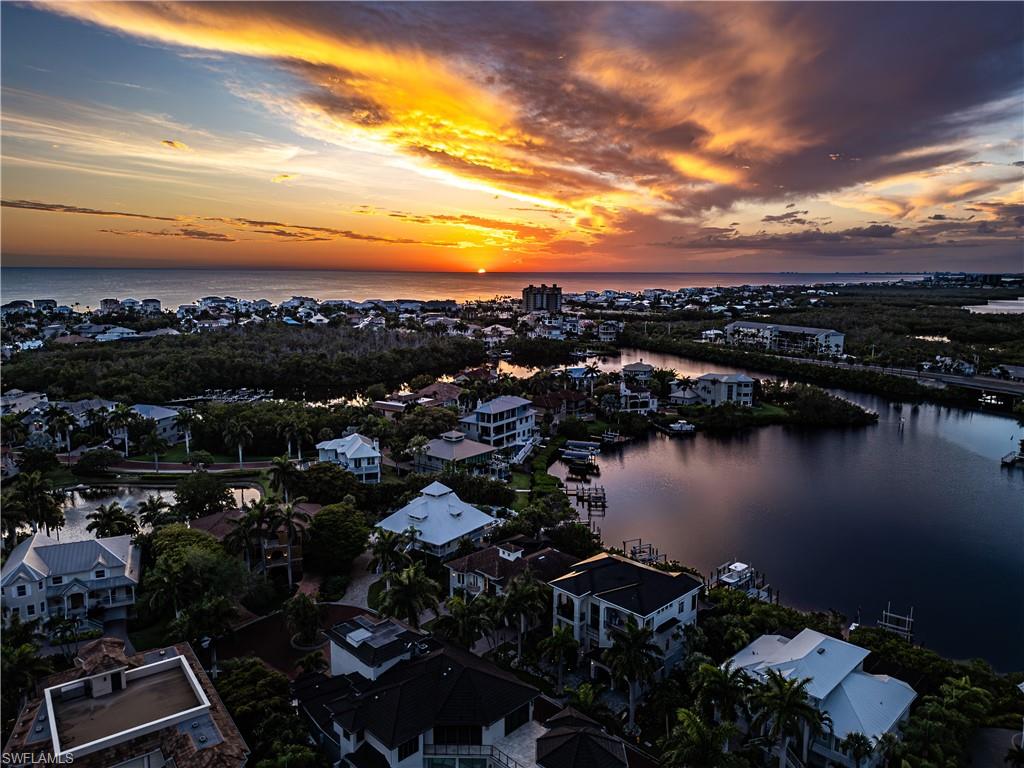 SOUTHPORT ON THE BAY - Residential