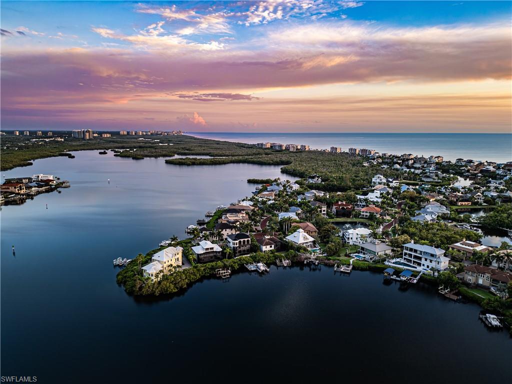 SOUTHPORT ON THE BAY - Residential