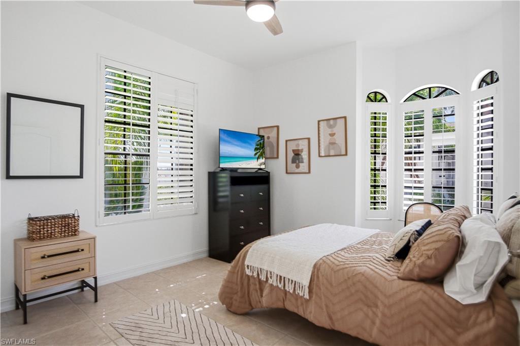 SOUTHPORT ON THE BAY - Residential