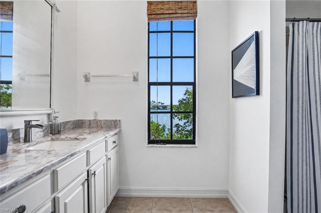 SOUTHPORT ON THE BAY - Residential
