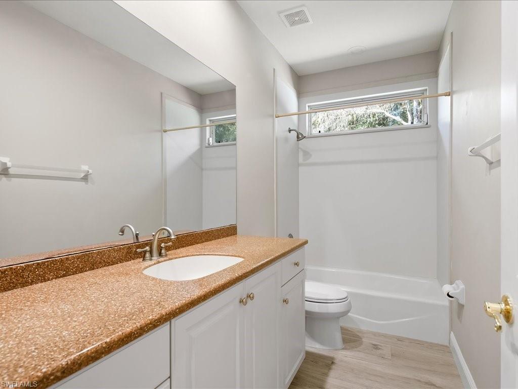 LOGAN WOODS - Residential