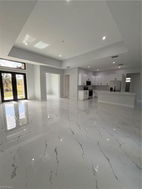 GOLDEN GATE ESTATES - Residential Lease