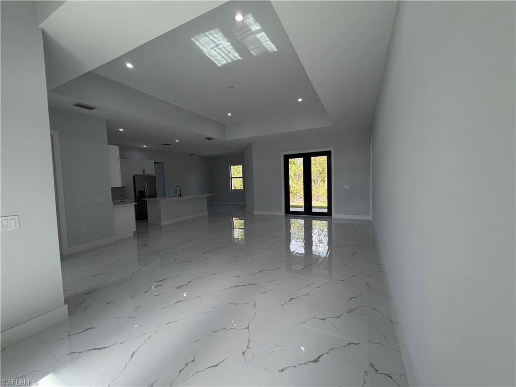 GOLDEN GATE ESTATES - Residential Lease