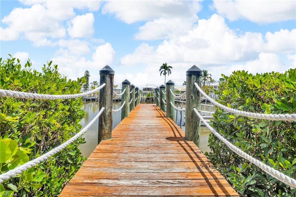 CLUB EVERGLADES - Residential