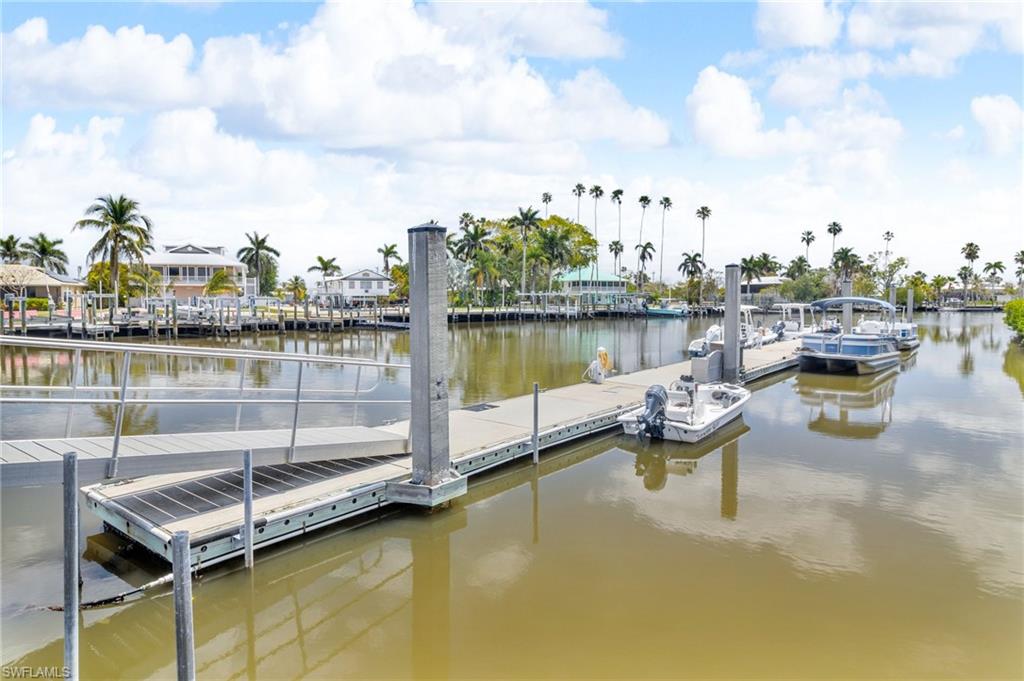 CLUB EVERGLADES - Residential