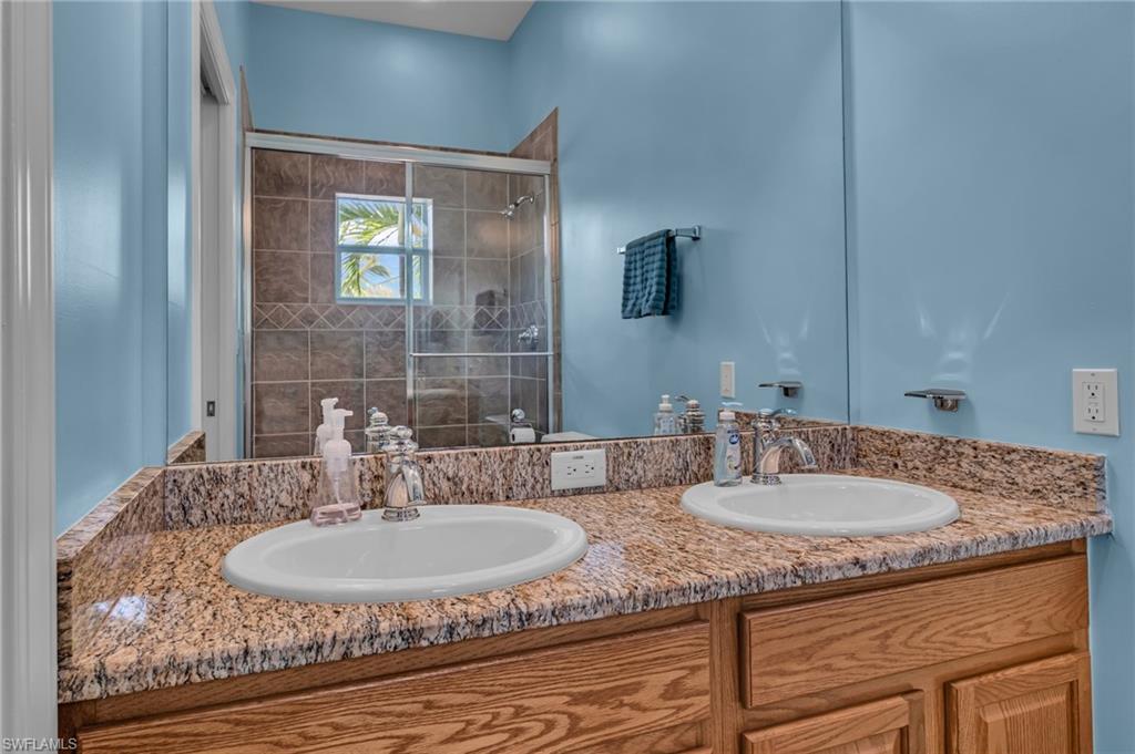 CLUB EVERGLADES - Residential