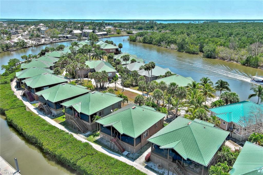 CLUB EVERGLADES - Residential