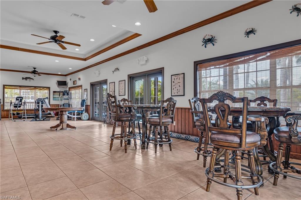 CLUB EVERGLADES - Residential