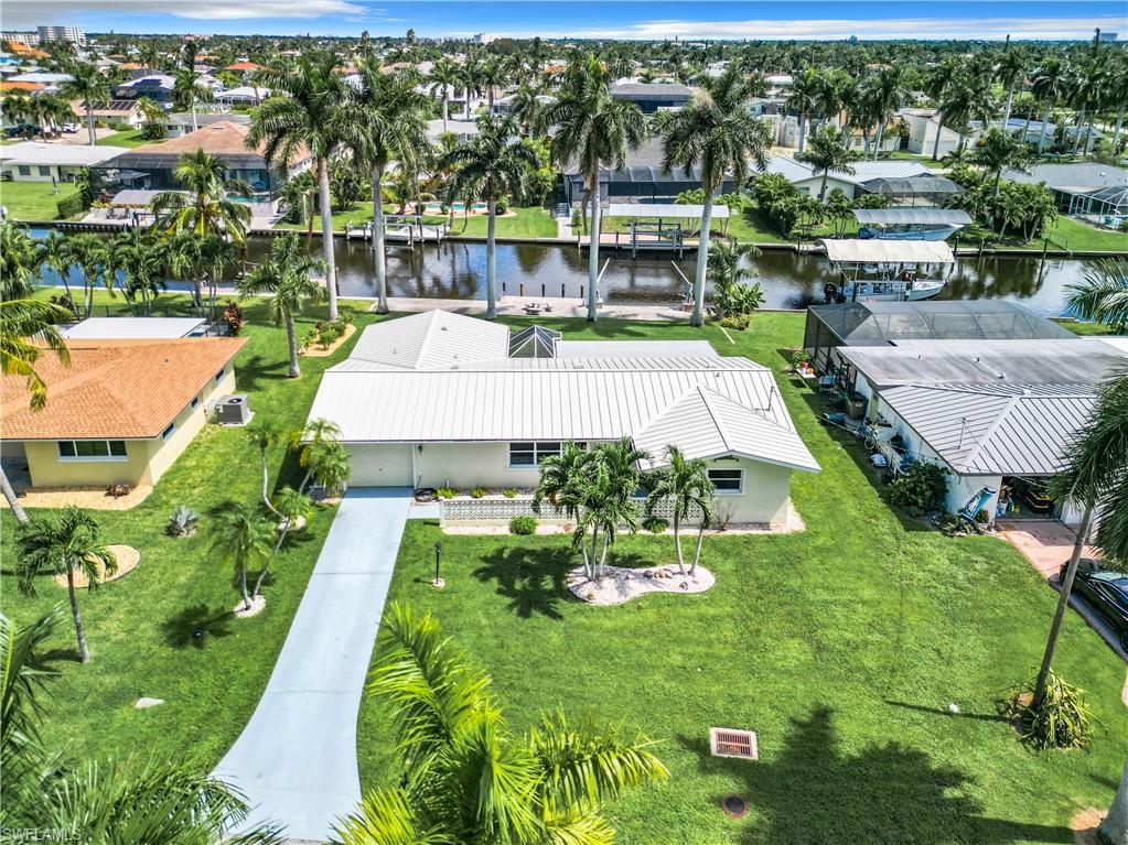 YACHT CLUB - Residential