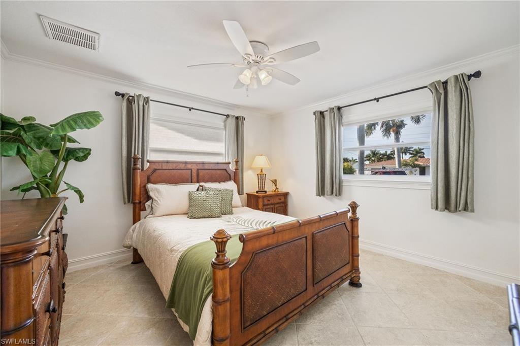 YACHT CLUB - Residential