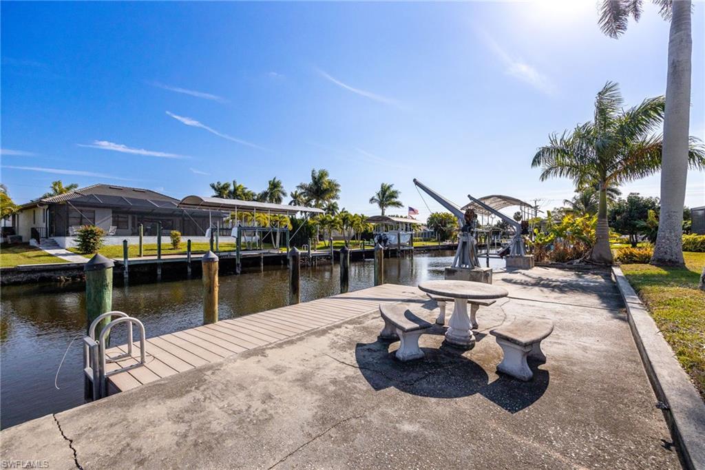 YACHT CLUB - Residential