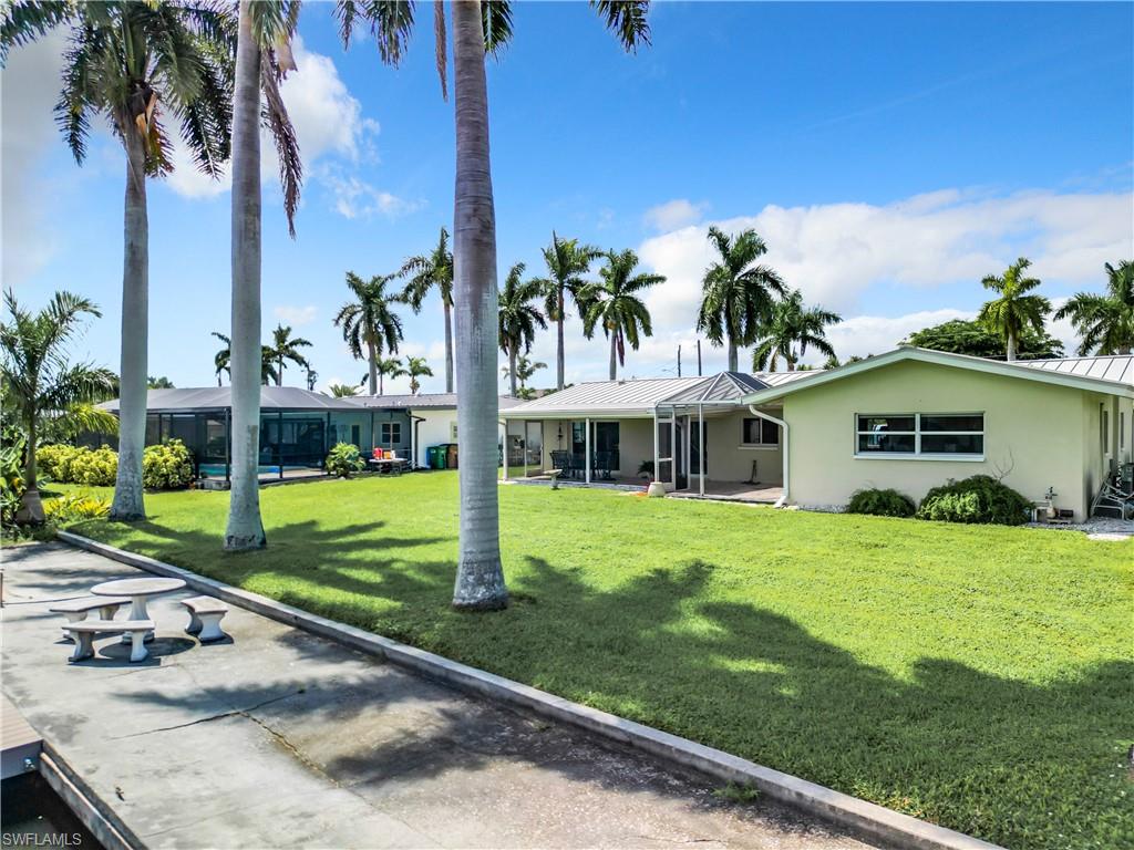 YACHT CLUB - Residential