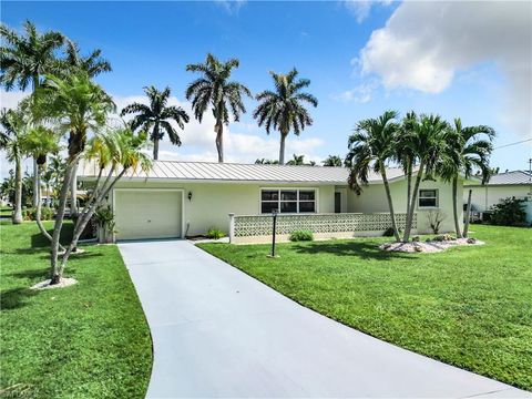 5249 Sunset CT CAPE CORAL FL 33904