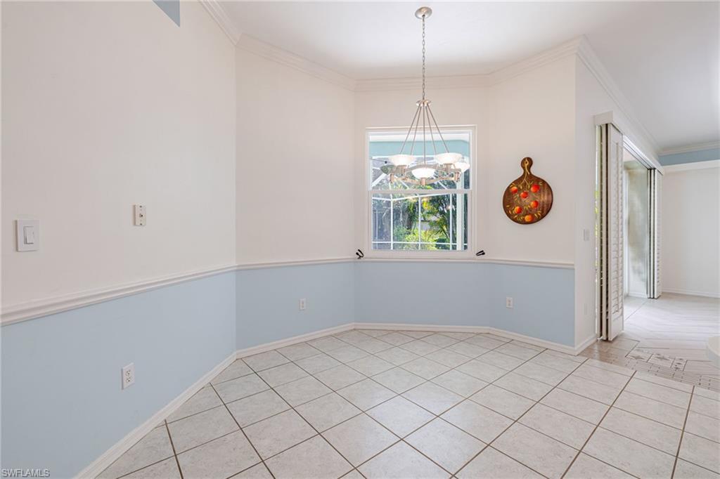 PINECREST - Residential