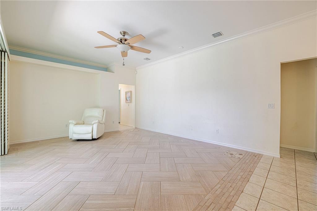 PINECREST - Residential