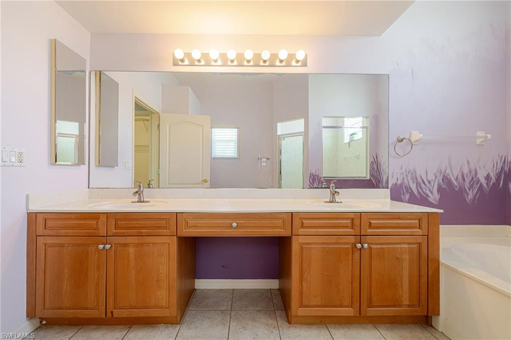 PINECREST - Residential