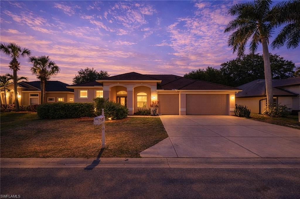 PINECREST - Residential