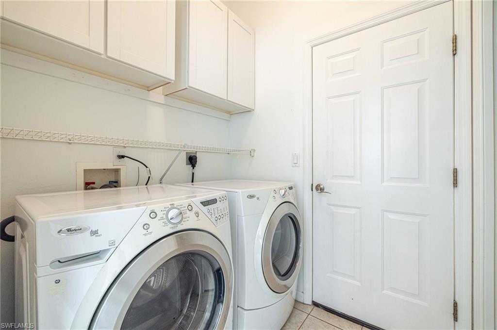 PINECREST - Residential