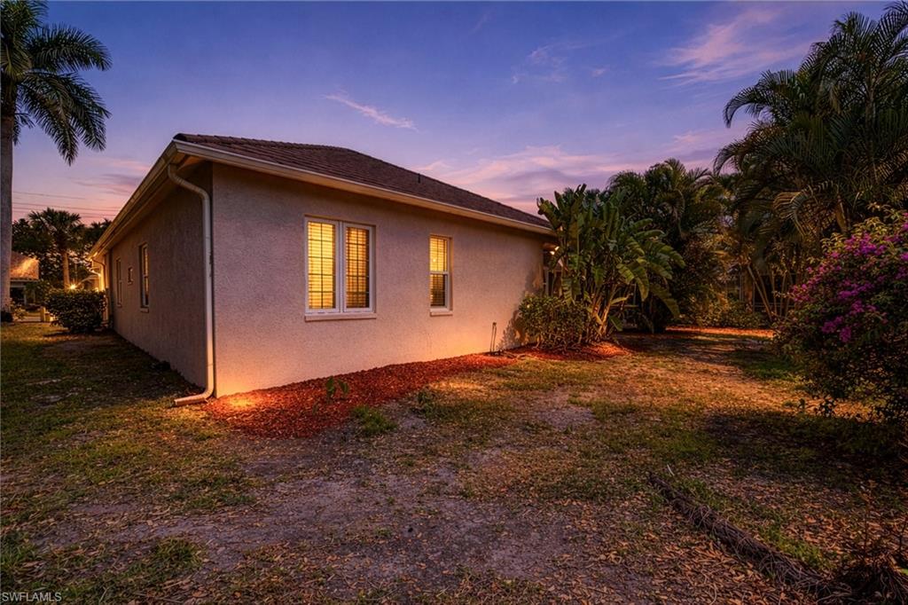 PINECREST - Residential