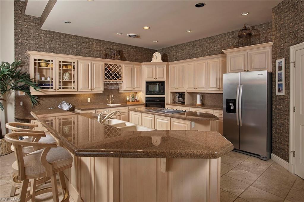 ESTATES AT GREY OAKS - Residential