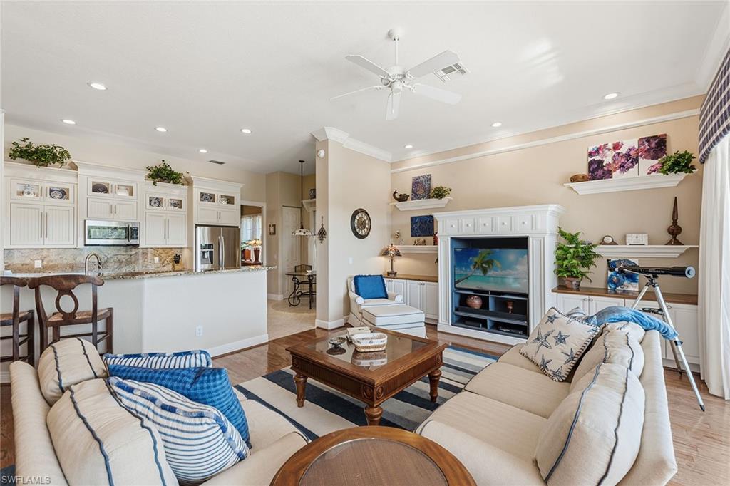 MALLARDS LANDING - Residential