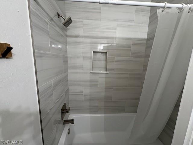 ISLAND PARK WOODS - Residential