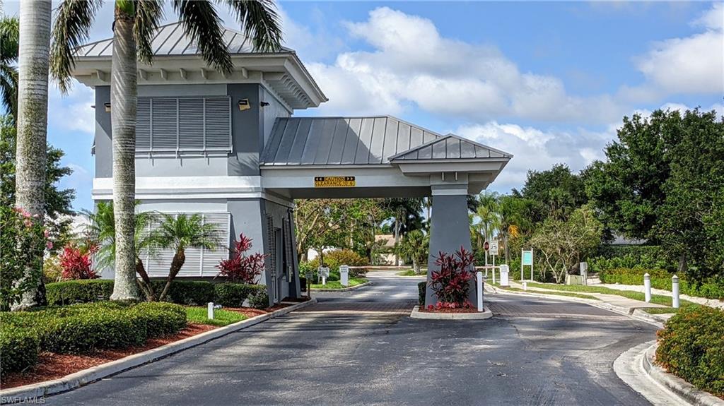 ROYAL PALM GOLF ESTATES - Land