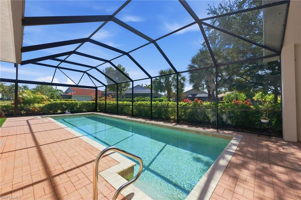 BELLE LAGO - Residential