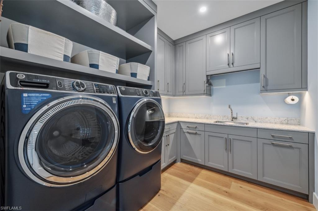 KALEA BAY TOWER 200 - Residential