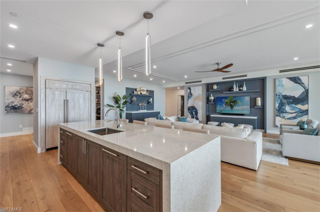 KALEA BAY TOWER 200 - Residential