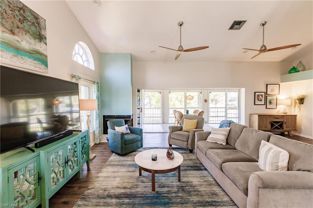 CAPE RIVIERA CONDO - Residential