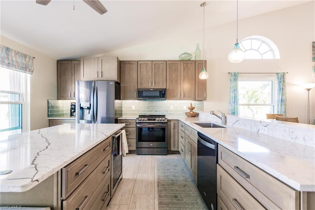 CAPE RIVIERA CONDO - Residential