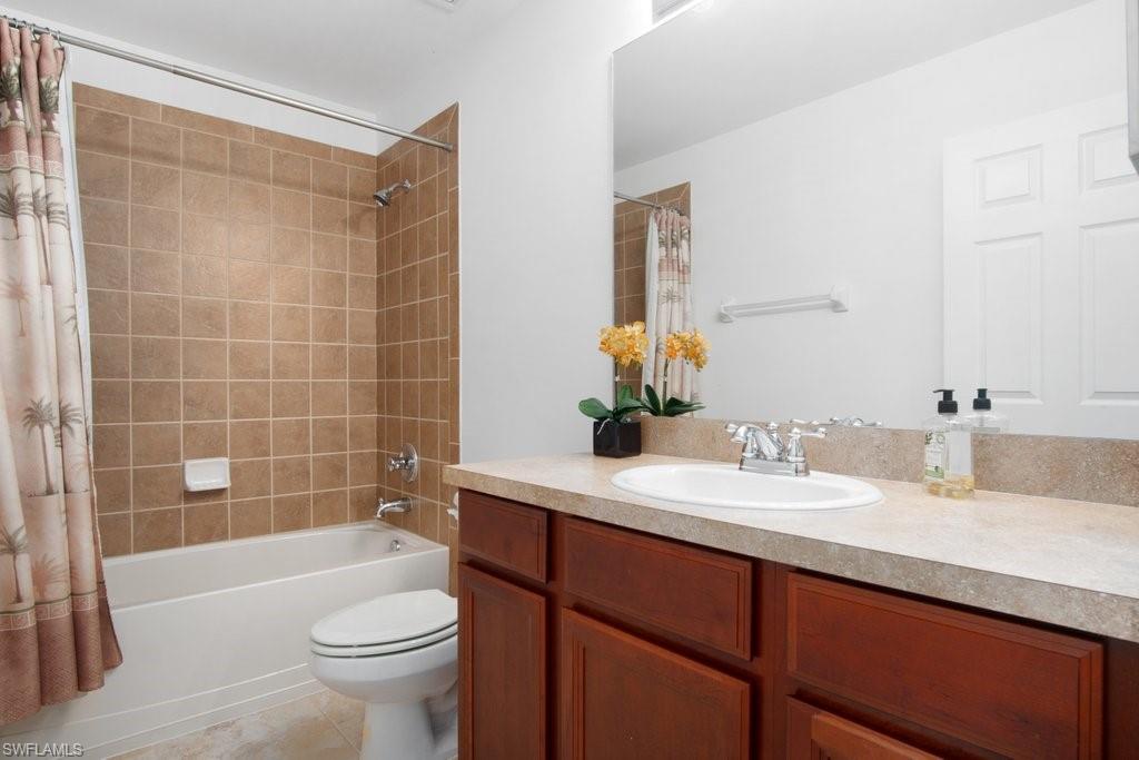 VALENCIA COUNTRY CLUB - Residential