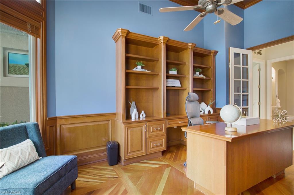 WILSHIRE LAKES - Residential