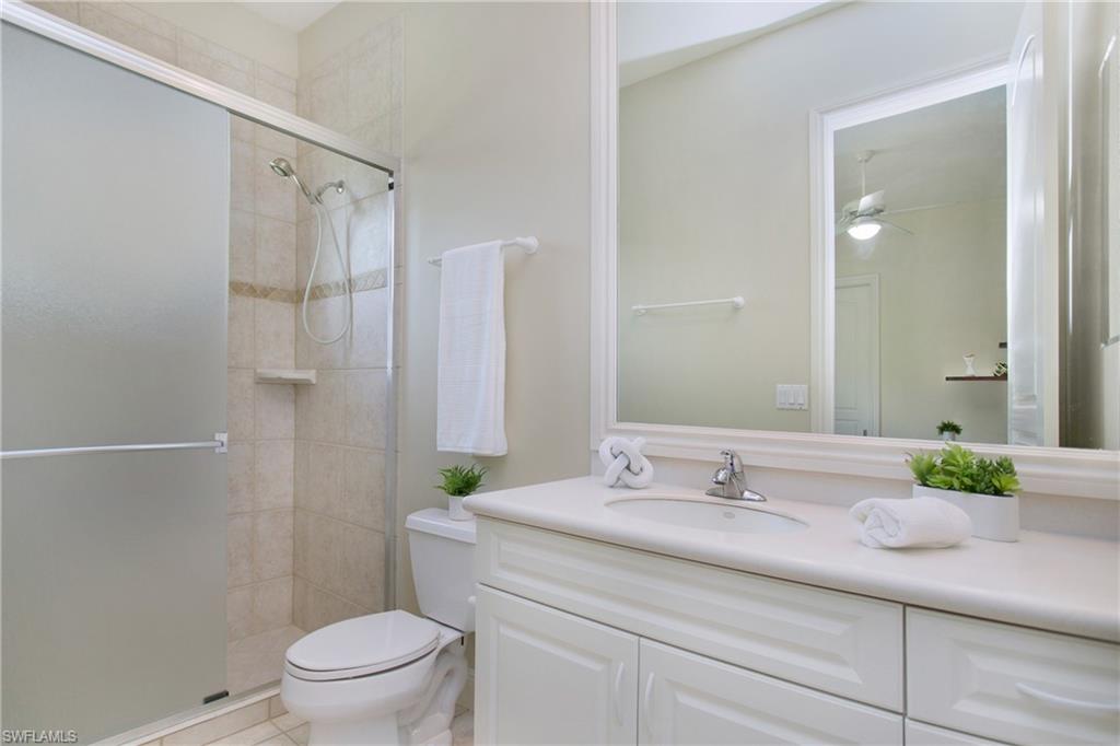 WILSHIRE LAKES - Residential