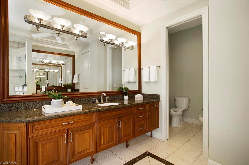 WILSHIRE LAKES - Residential